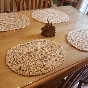 🦄 4 piece place mat set